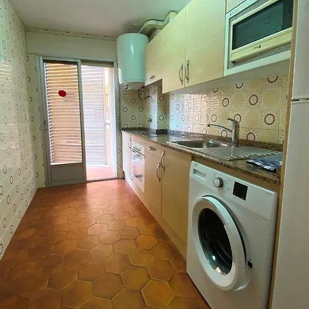 El Pinar Fuente Luminosa Apartment Salou